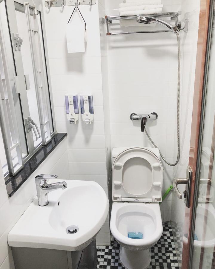 Hang Fung Hostel Гонконг Екстер'єр фото